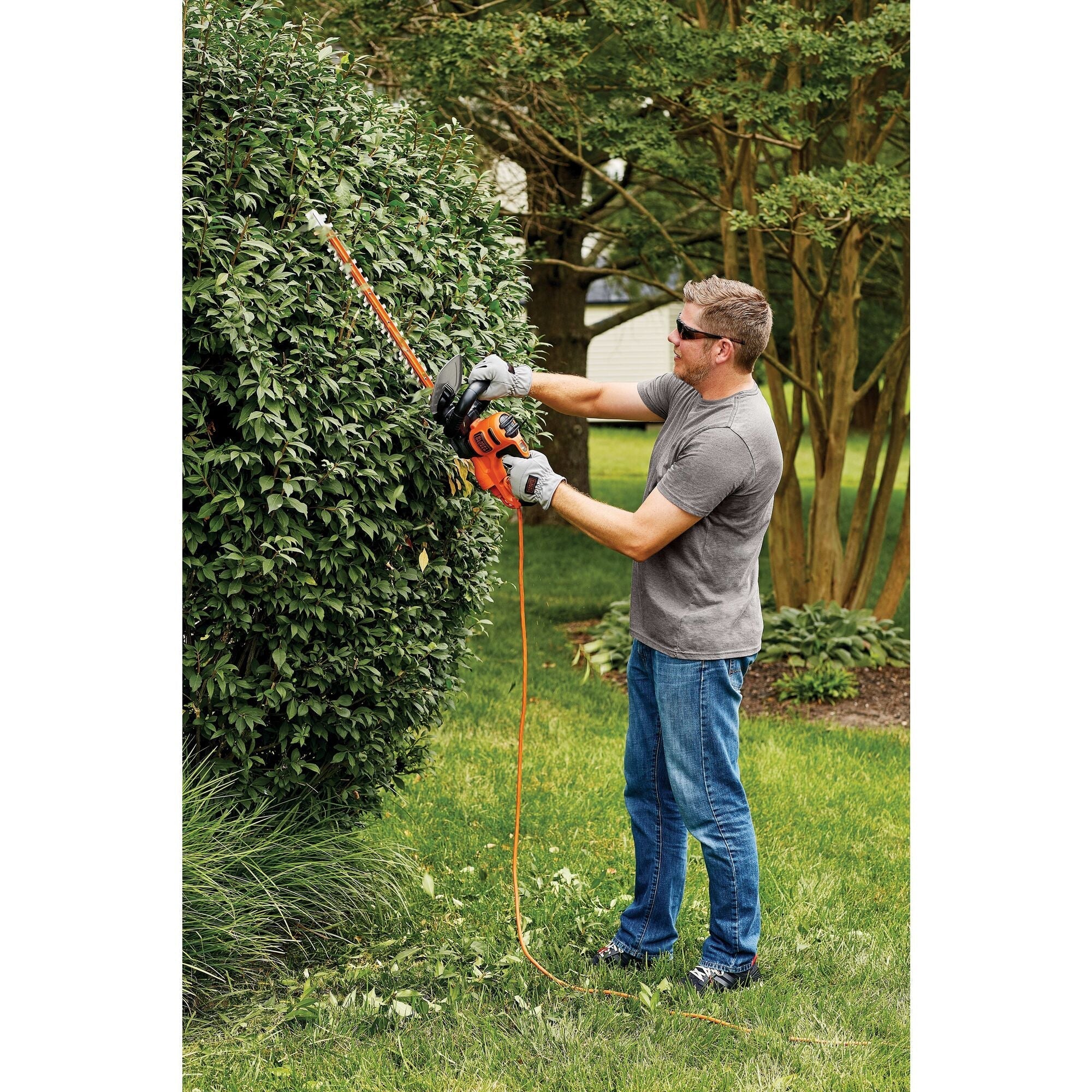 Black & Decker Hedge Trimmer with Saw Corded Supply