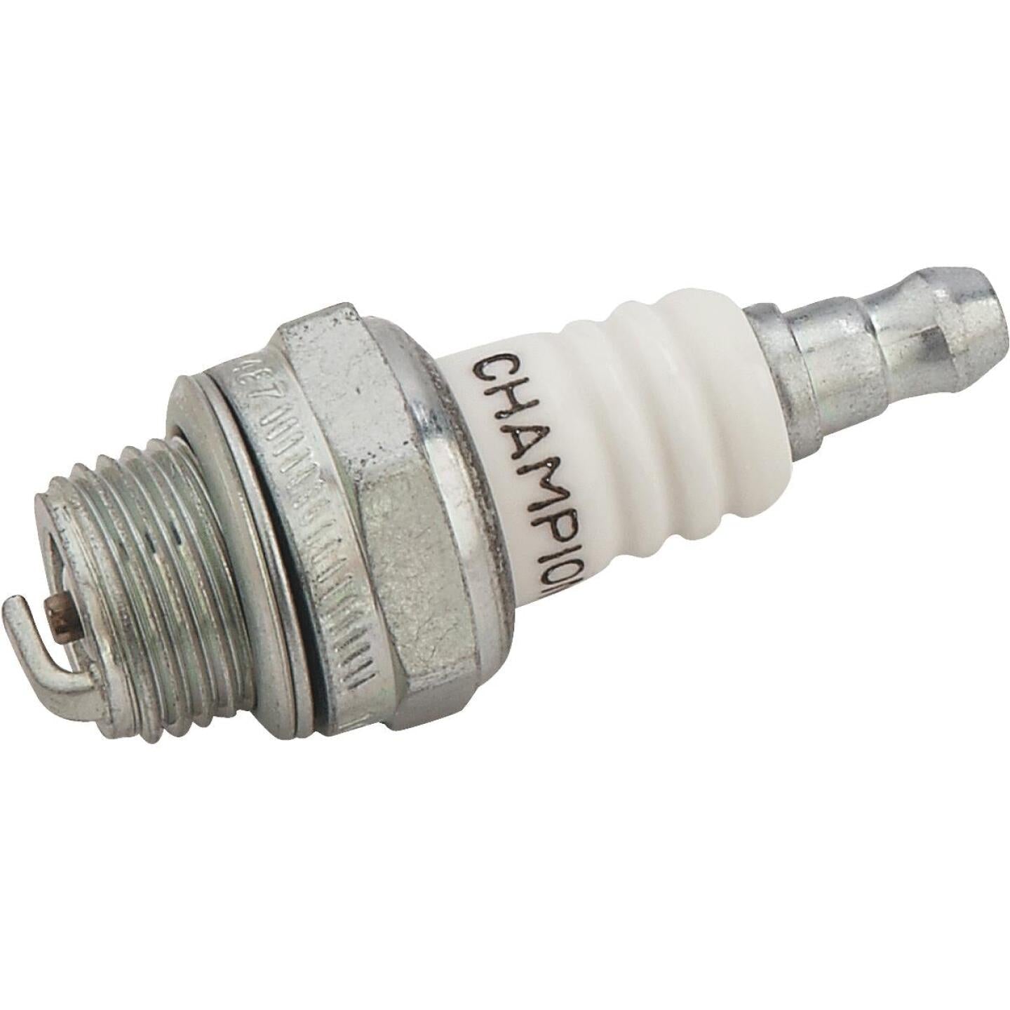 Champion CJ6 Copper Plus Chainsaw Spark Plug Hot on Sale