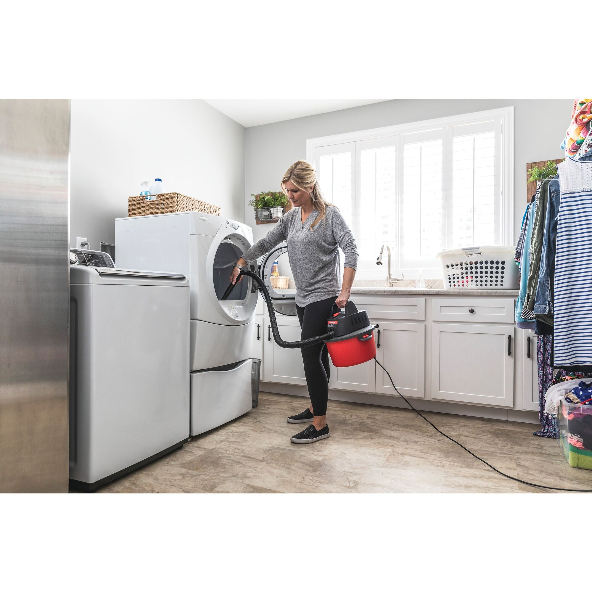 1.75 Peak HP* Wet/Dry Vac (2.5 gal) Online now