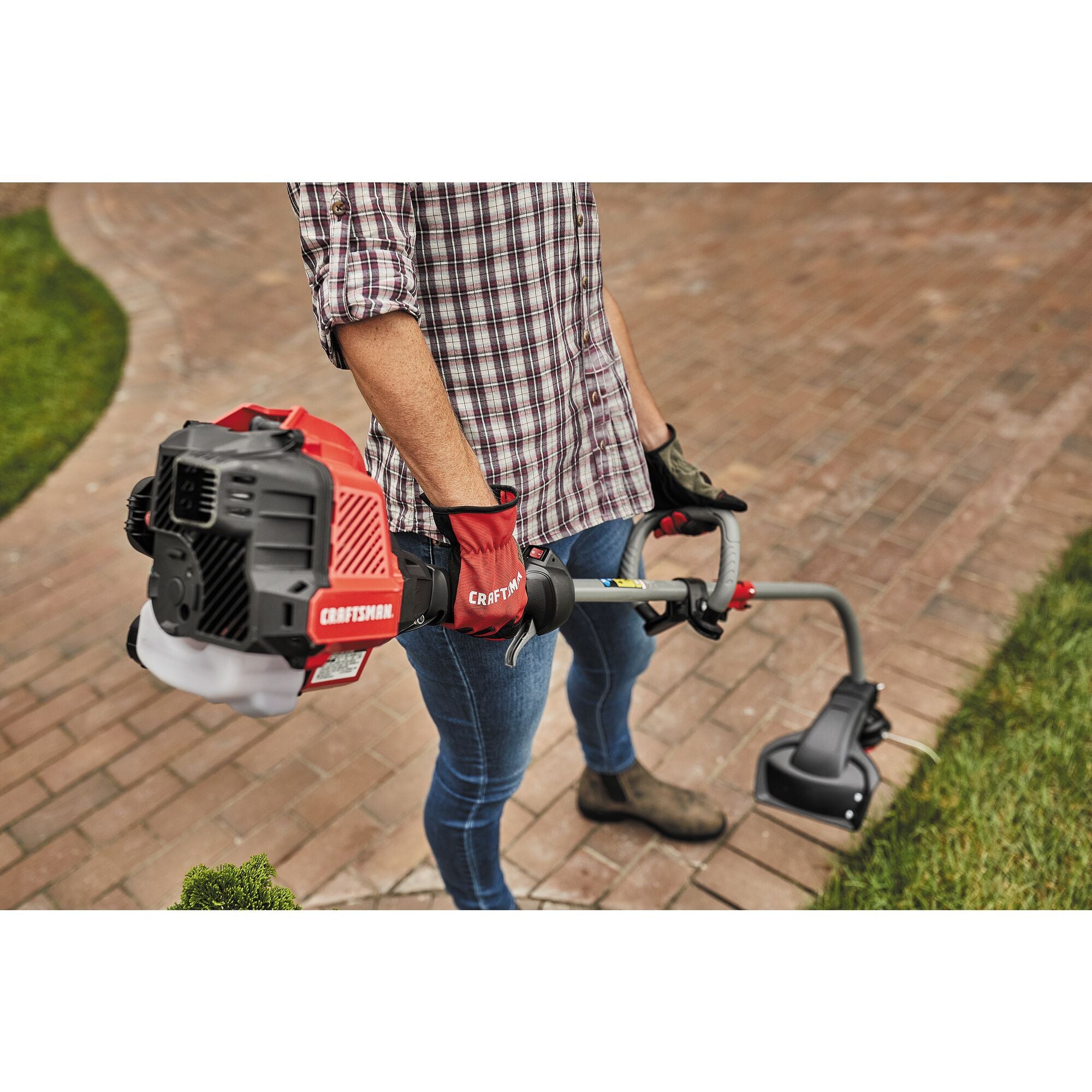 17-in. 25cc 2-Cycle Attachment Capable Curved Shaft Gas WEEDWACKER® Trimmer (WC2200) Online