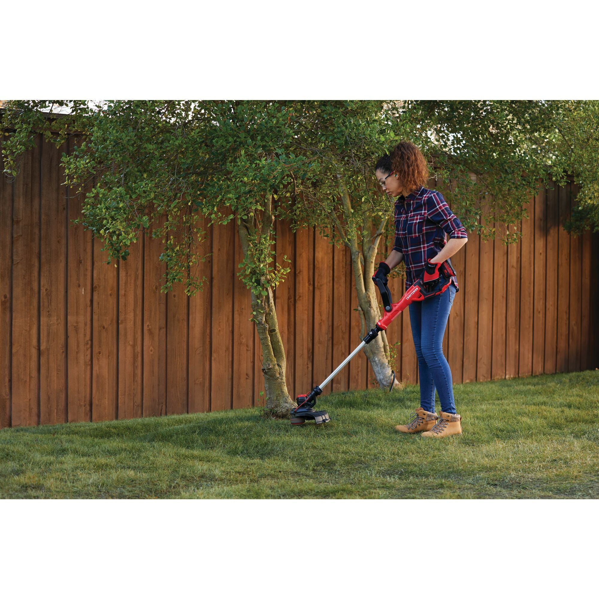 V20* WEEDWACKER® String Trimmer & Blower Combo Kit With 4.0 Ah Battery and Charger Online Sale