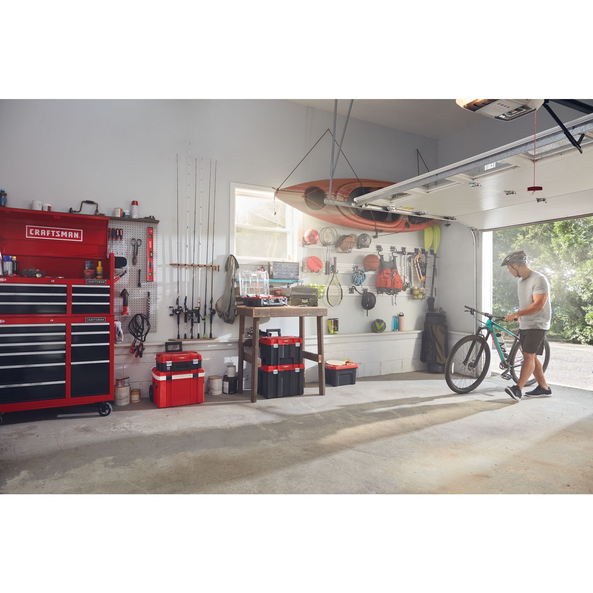 VERSATRACK™ Garage Storage System Wire Basket Fashion